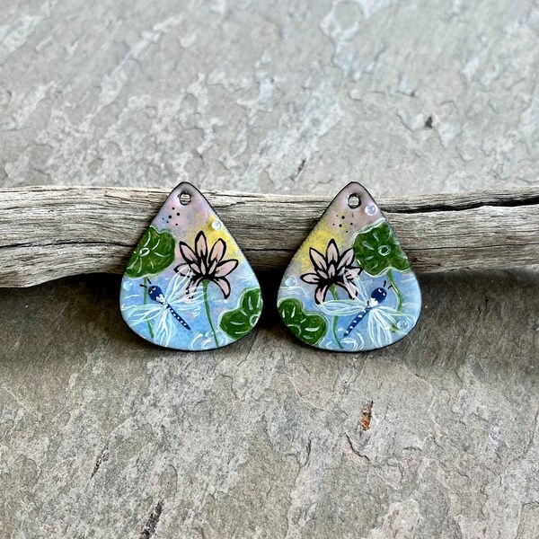 ENAMELED EARRING Pair, Artisan Enamel, Enameled Charms, Enameled Jewelry, Artisan Component, Copper Enamel, Handmade Enamel Charms