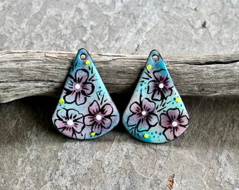 ENAMELED EARRING Pair, Artisan Enamel, Enameled Charms, Enameled Jewelry, Artisan Component, Copper Enamel, Handmade Enamel Charms