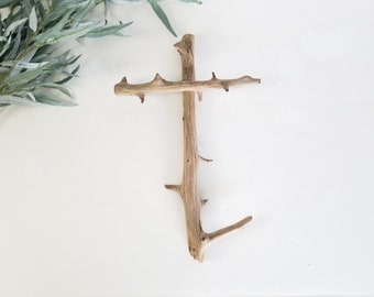 Cedar Wood Cross, Natural Wood Cross, Driftwood Cross Wall Decor, Easter Decor, Beach Cross, Wood Cross