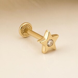 Sterpiercing, kraakbeenoorbel, 14K massief gouden traguspiercing, minimalistische traguspiercing, gouden studpiercing