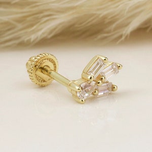14K Solid Gold Baguette Stone Piercing, Cartilage Screw Back Helix Tragus Piercing, Stud Ear Piercing, Stud Earring, Piercing Jewelry