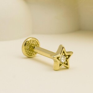 Ster traguspiercing, kraakbeenoorbel, 14K massief gouden traguspiercing, minimalistische traguspiercing, gouden studpiercing