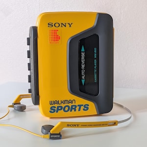 Sony sports yellow - Etsy 日本
