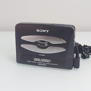 Sony WM-EX570 Walkman Cassette Player – Vintage 90s Sony Portable Tape Player – Mega Bass – Original Headphones with Remote – Fully Working image 1