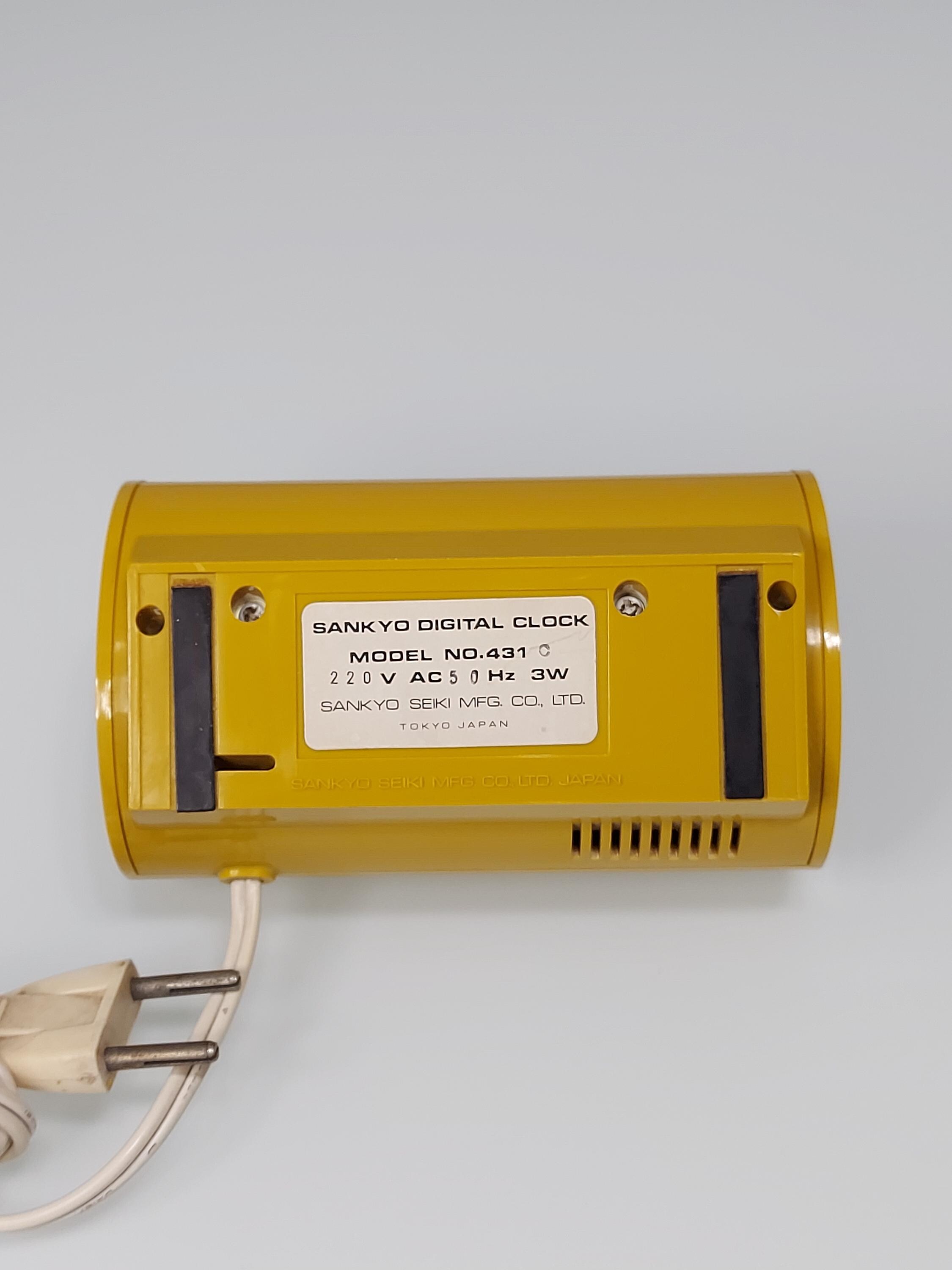 Vintage 1970s Sankyo JOY-CLO Roll Clock – Yellow Space Age Desk