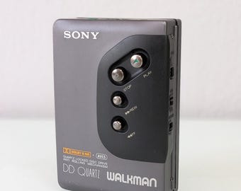 Sony Walkman WM-DD22 Quartz Vintage Cassette Player – Funcionando Perfeitamente – Áudio Retrô dos Anos 90