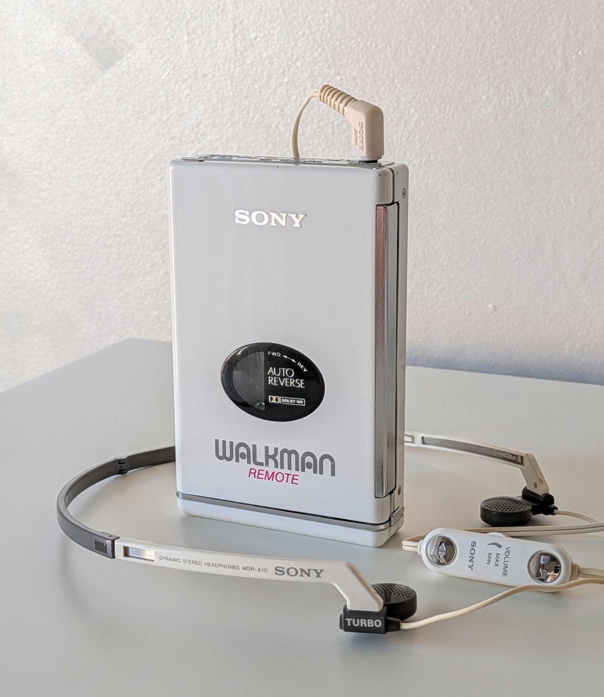 Vintage sony headphones - Etsy 日本