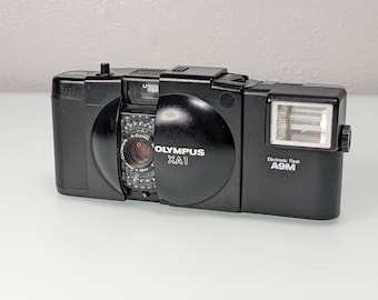 Cámara de película Olympus XA1 vintage de 35 mm con flash A9M – Enfoque fijo 35 mm f4 – Probada y funcionando – Cámara compacta de los años 80