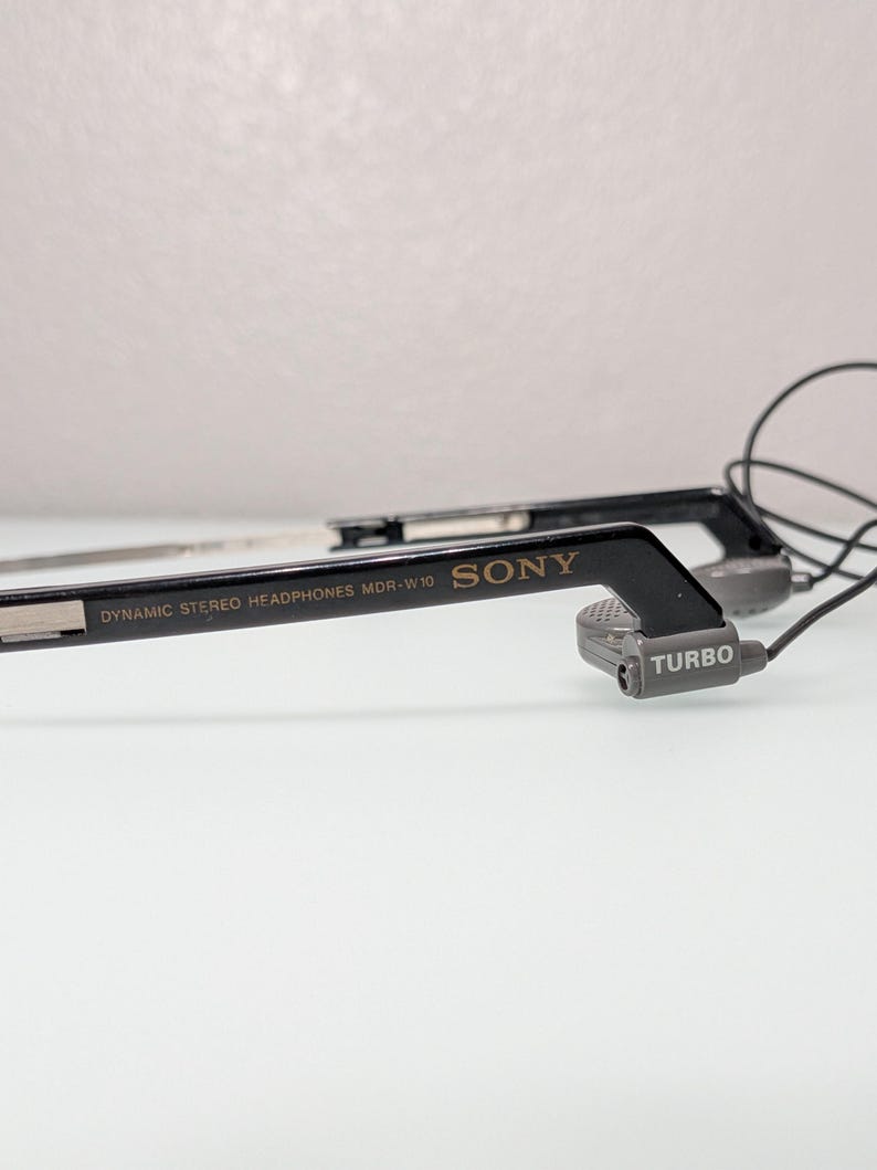 Sony Walkman WM-DD22 Quartz Vintage Cassette Player – Fully Working, Original MDR-W10 Headphones, 90s Retro Audio image 19