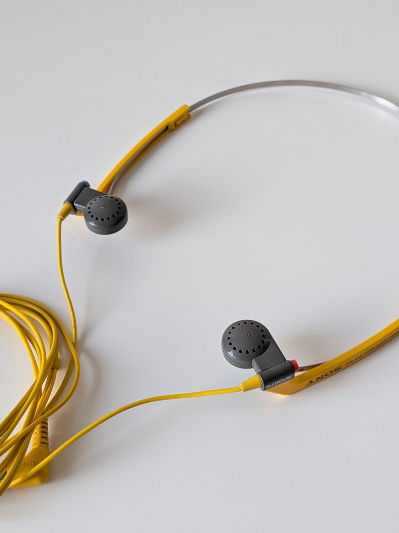 Sony Walkman Sports WM-B53 Vintage Yellow Cassette Player with Original MDR-W15 Headphones – Fully Working image 17