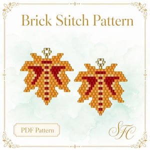 Könnte beinhalten: Ein digitales Brick Stitch Muster als PDF mit zwei blattförmigen Perlenstickerei-Designs in Orange, Gold und Dunkelrot. Jedes Blatt hat oben einen kleinen goldfarbenen Biegering. Der Text Brick Stitch Pattern und PDF Pattern ist sichtbar.