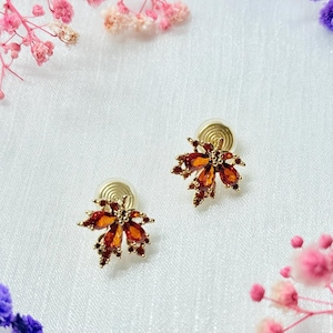 Ahornblatt Ohrclips, Herbstblätter Ohrringe ohne Ohrloch, für sensible Ohren, Herbstliche Geschenkidee, schmerzfreie Ohrringe