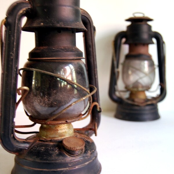 Vintage Lantern Dietz Kerosene Camping Lantern, Original No. 76 Rustic Lighting