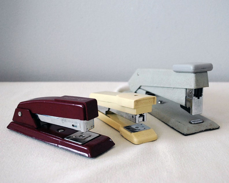 3 Vintage Staplers Bostitch B5B Red Swingline 711 and Tan Etsy