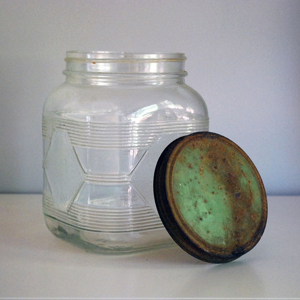 1940s Glass Hoosier Jar Hazel Atlas Canister Biscuit Jar Farmhouse Kitchen Storage Container Square General Store Candy Jar Green Metal Lid