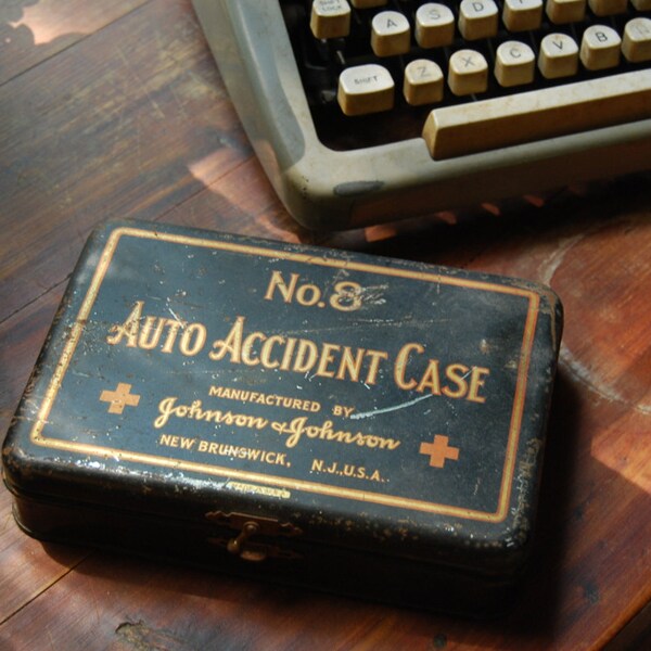 Vintage Tin Box Johnson & Johnson Auto Accident Case No. 8, Black First Aid Supplies