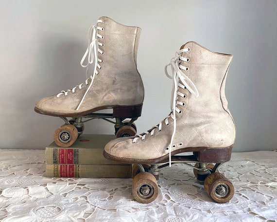 Vintage Roller Skates, 1950s White Leather with Wo