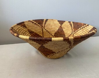 Woven African Basket, Vintage Botswana Coiled Decorative Basket or Bowl, Woven Palm or Raffia