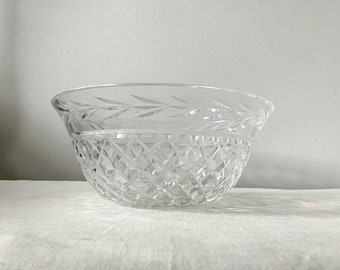 Waterford Crystal Bowl, Vintage Glandore 9 Inch Round Serving Bowl, Irish Crystal