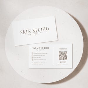 Modelo de cartão de visita de esteticista | Cartão de visita de spa médico para cuidados com a pele | Cartão de visita de depilação de salão de beleza | Branding de negócios de esteticista