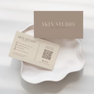 Elevate your esthetician business branding with this printable business card!