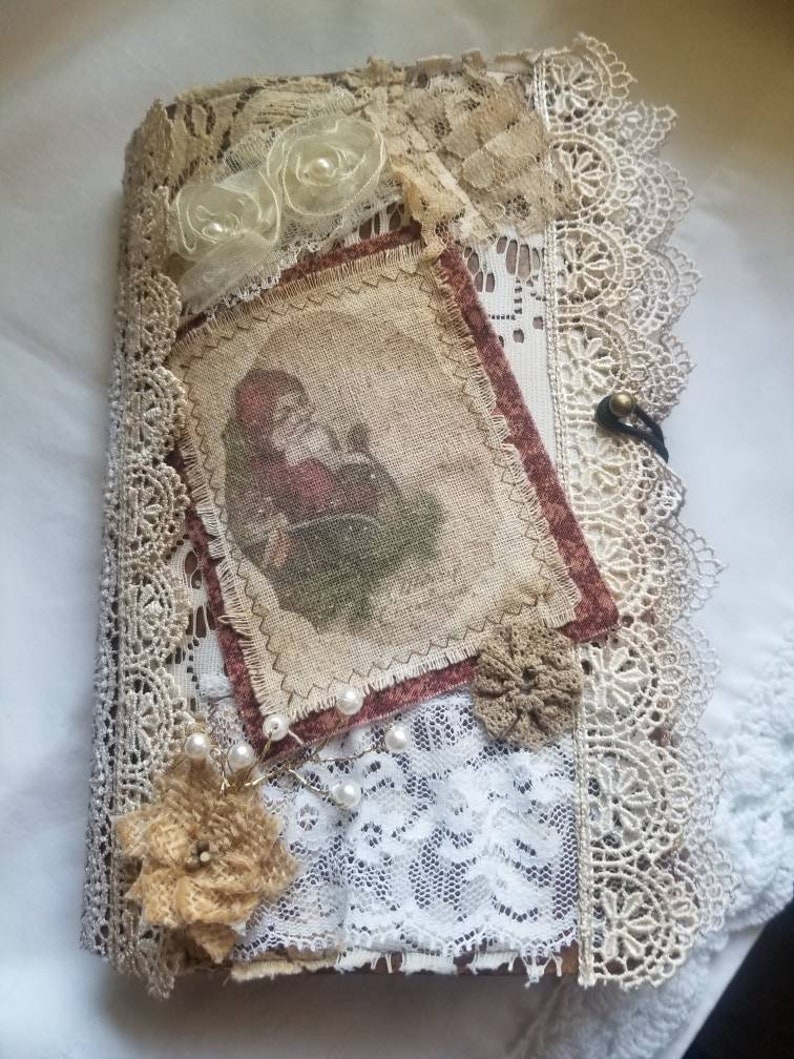 Junk Journal  Christmas Journal   Memories Journal   image 0