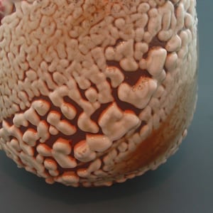 Großes Glas, Holzbrandsteinzeug mit Krabbelglanz, Oribe, Eisenmasse und natürlicher Ascheglasur