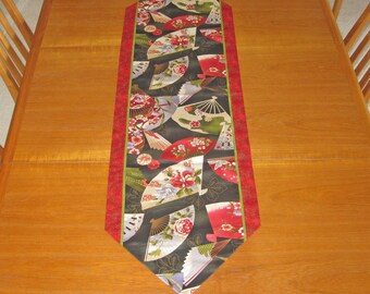 Japanese Christmas Holiday Open Fans Sensu and Flowers Design Table Runner