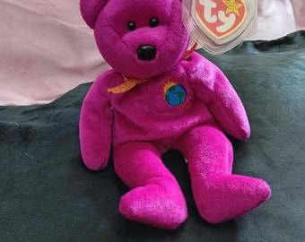 Rare Millennium Beanie Baby. Comes with two rare millennium bears, collecter items! Serious inquiries only!