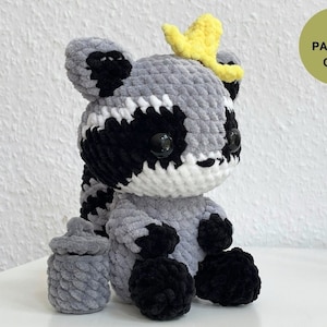 Baby raccoon crochet pattern | forest animals | baby animals with bags and accessories | banana peel and trash can patterns | Didisplushies