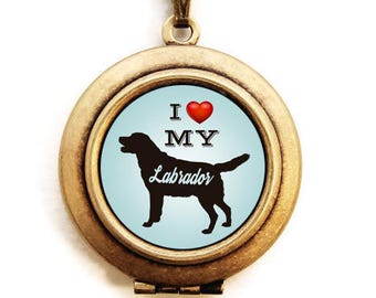 Naszyjnik z wizerunkiem rasy psa - Wybierz swoją rasę - Naszyjnik z wizerunkiem sylwetki rasy psa - Tło jasnoniebieskie - 31 ras do wyboru