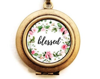 Błogosławiony kwiatowy medalion - Naszyjnik z medalionem z napisem "Oświadczenie"
