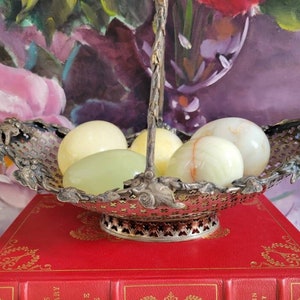Marble, Stone Eggs Set of 5-  Polished Stone Onyx, Hand Carved Eggs, White Marble Decorative Eggs, Easter Spring Decor