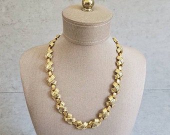 Vintage X Knot Link Necklace - 1980s Gold Tone Statement Necklace, Chain Chocker