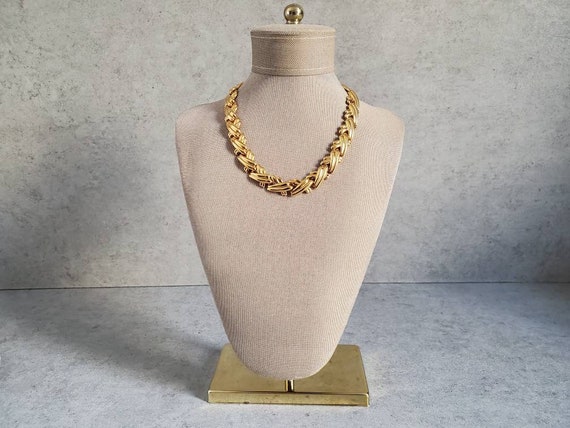 Vintage X Gold Tone Necklace - 1980s Statement Ne… - image 5