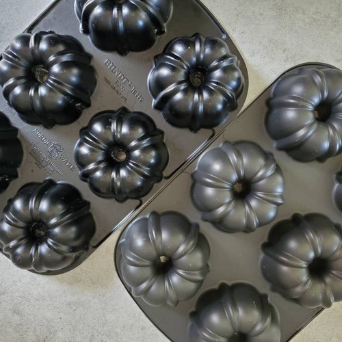 Nordic Ware® Three Tier Bundt Cake Pans Set Mint 50304 Etsy Canada