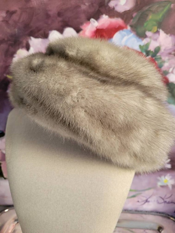 Silver Mink Fur Pillbox Hat - Vintage 1950s Macy'… - image 4