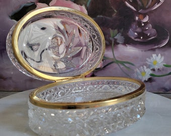 Vintage Glass Box with Gold Metal Rim for Jewelry, Trinkets - Oval Decorative Case with Lid, Clear Glass Cut Star Casket