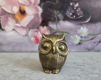 Vintage Brass Owl  - Small Solid Brass Decoration Animal Figurine,  Mid-Century Modern Shelf Decor