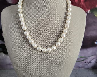 Richelieu Pearl Necklace -Vintage One-String White Faux Pearls with Gold-Tone Clasp