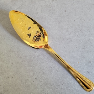 Vintage Gold Pie Server - Community Happy Anniverssary Cake Dessert  Pastry Server, Pierced Ornate Server