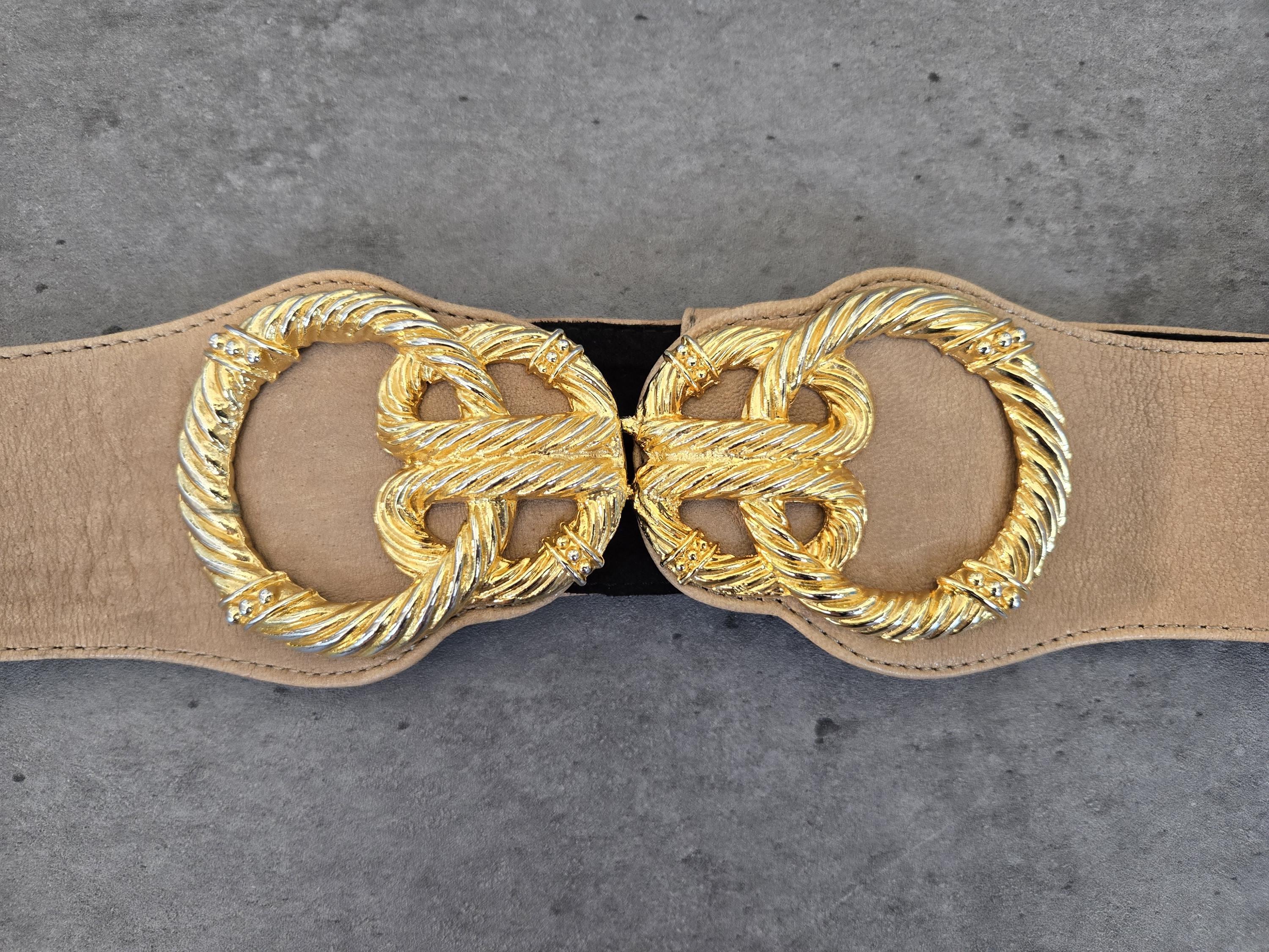 Vintage Raina Designer White Leather Belt with Gold Sculpted Animal-Head Buckle LeAnn Belt - Light Gold Italian Leather Western Belt  main image 4