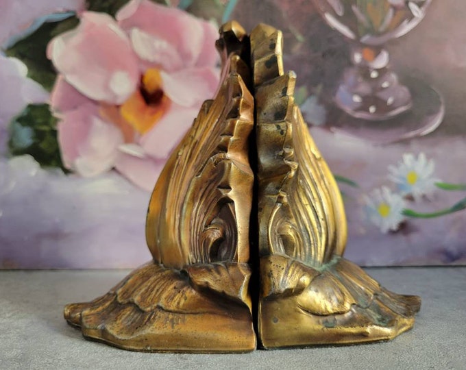 Vintage Gold Leaf Bookends Cast Metal Gold Tone Bookend, Scroll Pair of