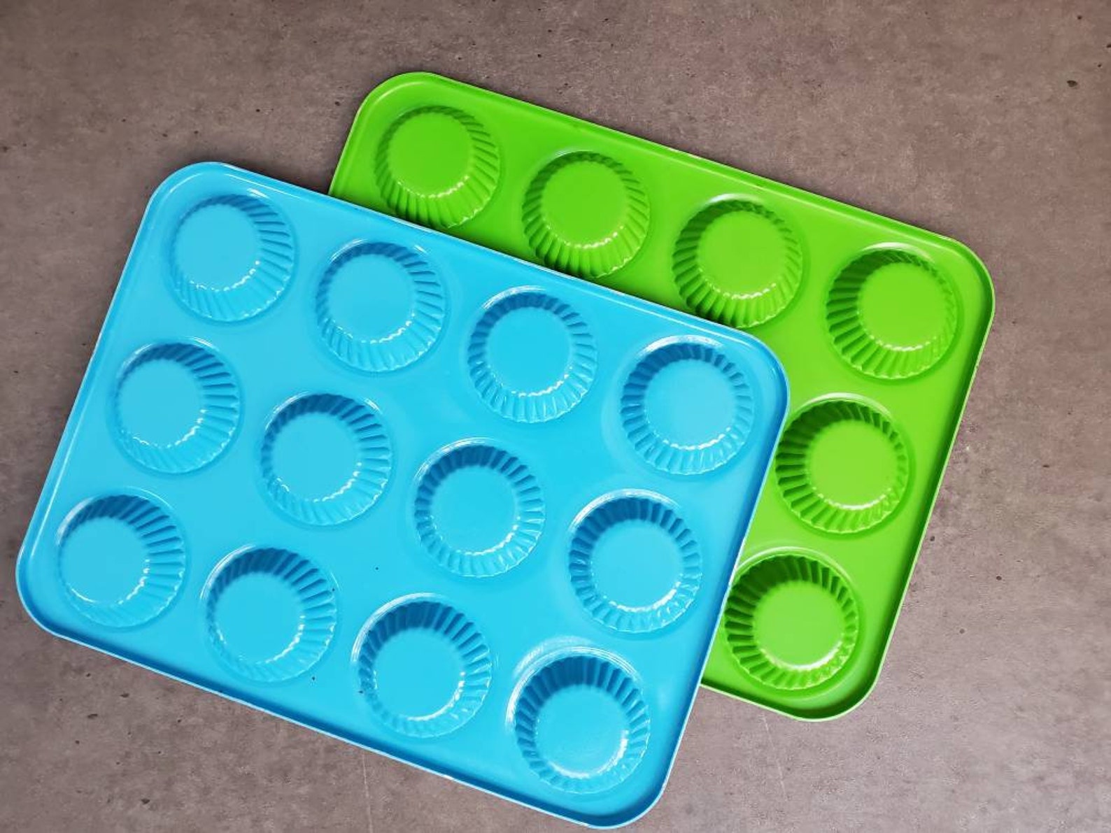 Vintage Mini Tart Pans Metal Small Pie Pans Round Scalloped Etsy