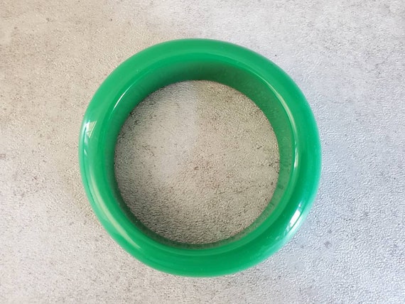 Vintage Green Bangle - Plastic Bracelet Cuff, Min… - image 3