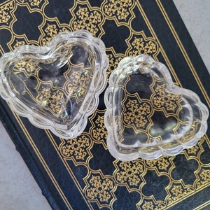 Vintage Glass Box for Jewelry, Trinkets  - Small Heart Display Case, Ring Jewelry Box, Decorative Case with Lid
