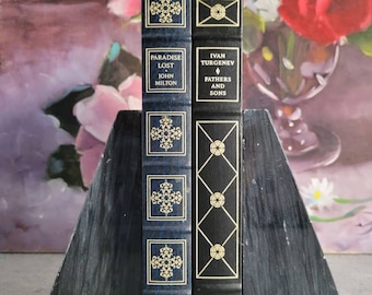 Sujetalibros de mármol negro con diseño de faro: sujetalibros vintage de piedra tallada, gran estante de mármol con decoración náutica.