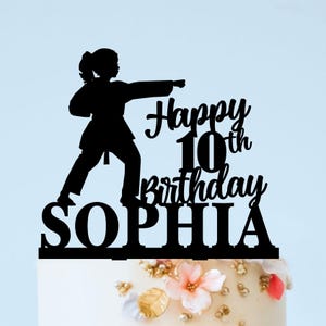 Karate Cake Topper, Girl Karate Birthday, Martial Arts, Female Karate Cake Decoration, Tae Kwon Do Topper for Girl, Karate Theme Party Decor