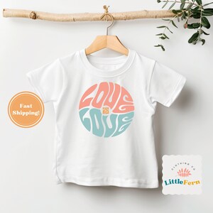 Pride Month Baby Kleinkind Shirt LGBTQIA + - Liebe ist Liebe - LGBTQ Familie - Regenbogen Kleinkind Outfit - Kleinkind Pride - Baby Pride Outfit - Retro