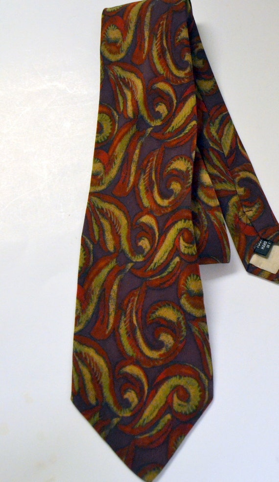 Vintage Geoffrey Beene Silk Mens Necktie...Mens Dr